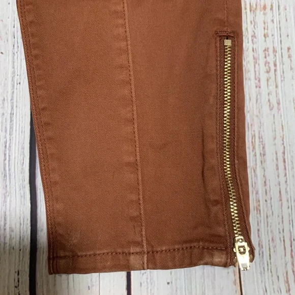 White House Black Market skimmer brown pants. Size 6. - Picture 3 of 9